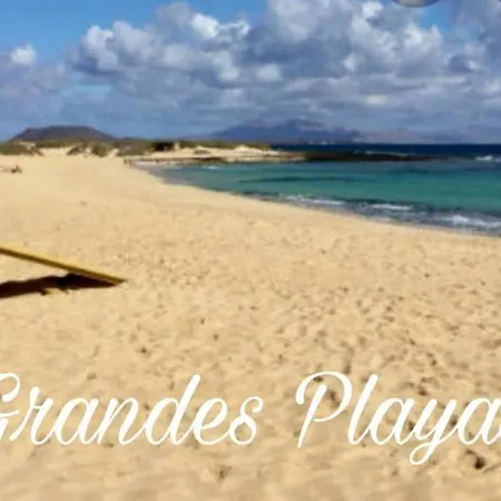 Vakantiehuis Centro De Con Vistas A Isla De Lobos Corralejo