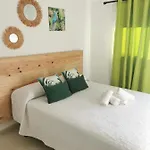 Centro De Con Vistas A Isla De Lobos * Коральео